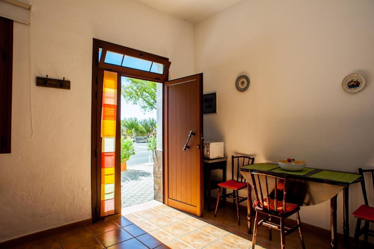 Hostal Casa Cueva El Molino Artenara Exterior foto